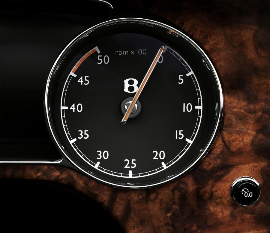  Bentley Mulsanne 2010 года  (фото 21 из 262)